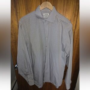 Calvin Klein Men’s Dress Shirt Regular Fit Performance Non-Iron Size 17 34/35